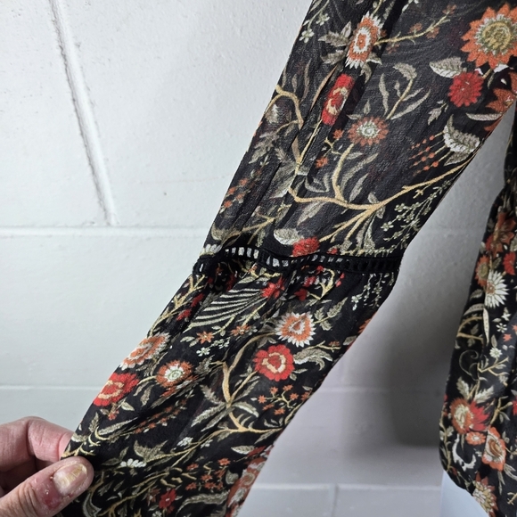 Intermix Black Floral Long Sleeve Blouse - Picture 6 of 13